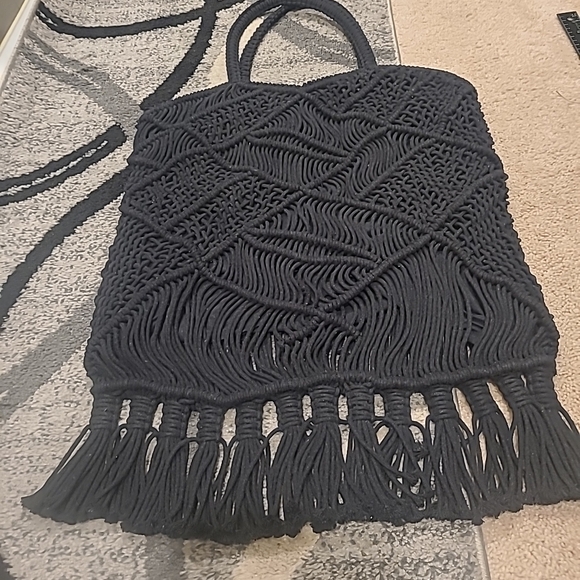Anju Woven Cotton Large Fringe Black Bag - Picture 13 of 13